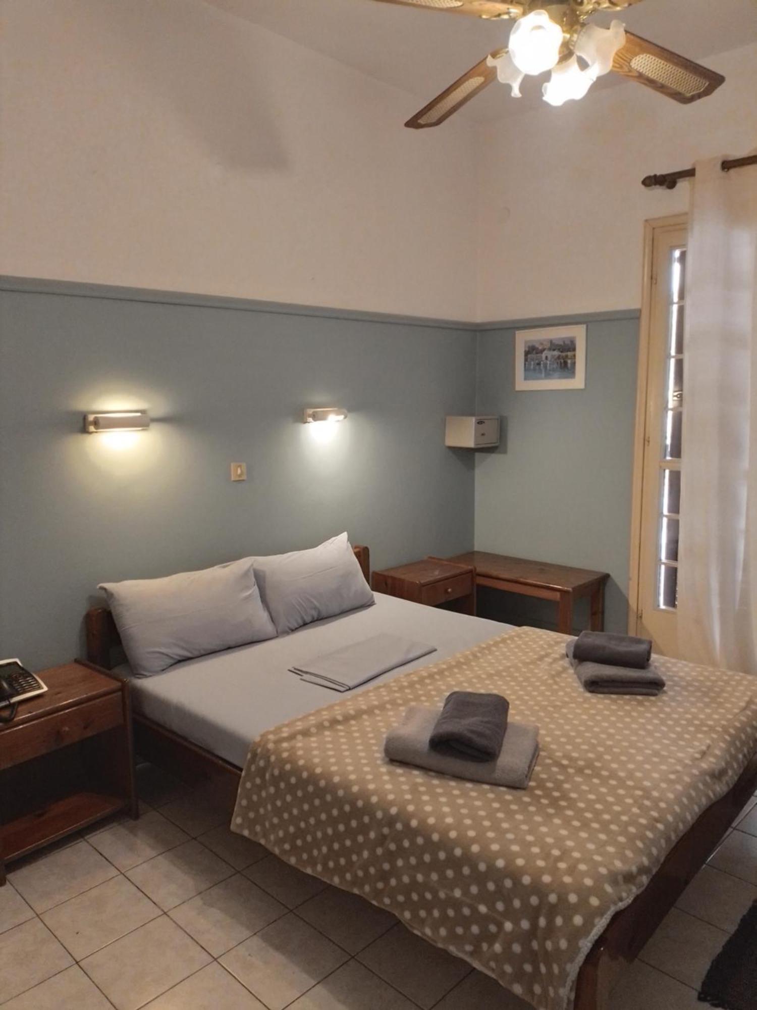 Miranta Hotel - Apartments & Studios Aegina Luaran gambar