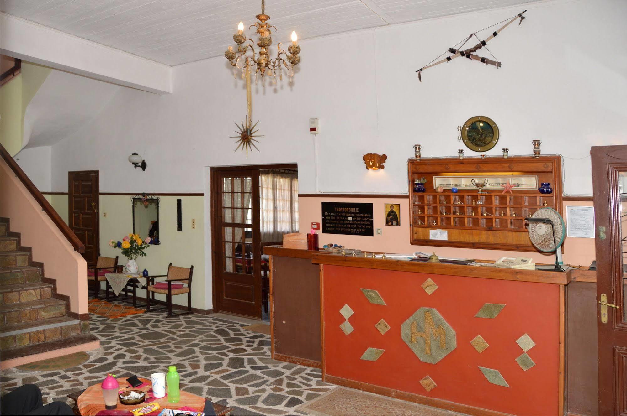 Miranta Hotel - Apartments & Studios Aegina Luaran gambar
